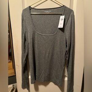 Abercrombie & Fitch Basic Long Sleeve